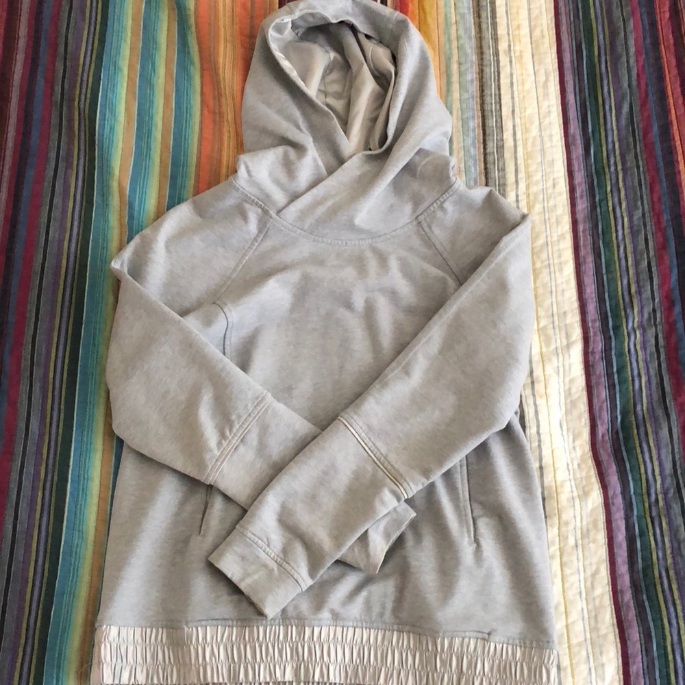 Lululemon hoodie EUC